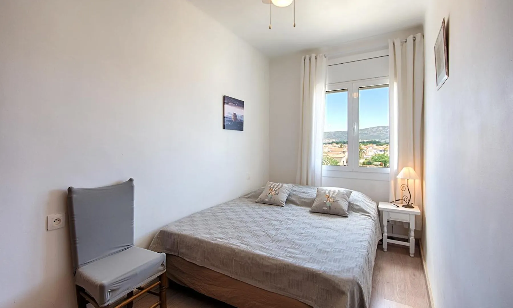 Empuriabrava Am Kanal Apartmán
