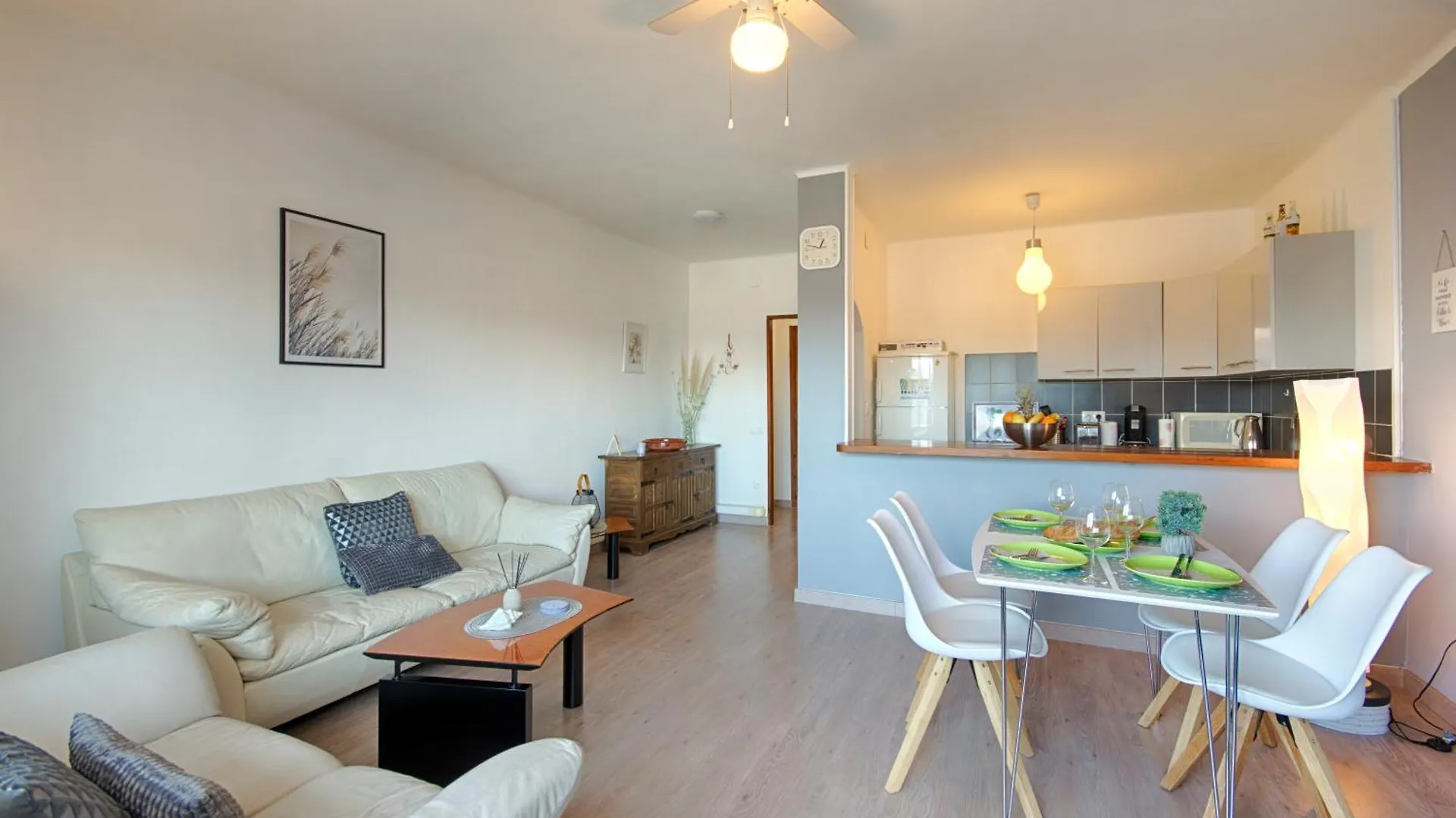 Empuriabrava Am Kanal Apartmán